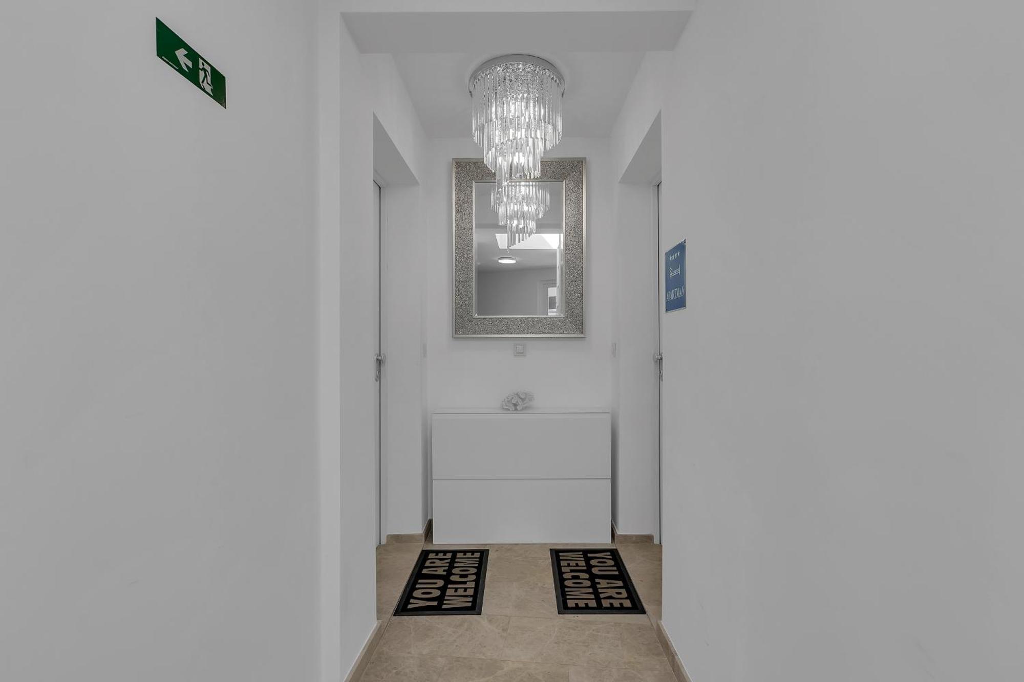 마카르스카 Exclusive Penthouse Big Blue With Private Jacuzzi 아파트 외부 사진